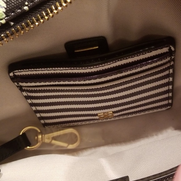 DENA Handbag - Picture 6 of 6